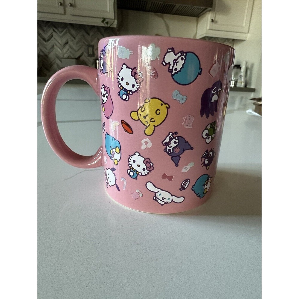 Sanrio Hello Kitty and Friends Ceramic Pink Mug New 20oz